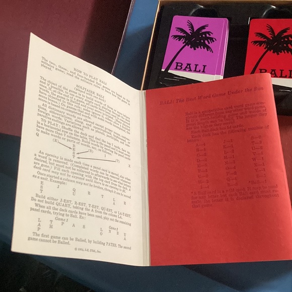VTG Scrabble and BALI card game - Picture 3 of 3